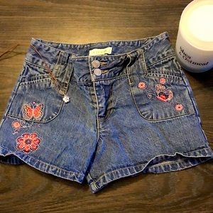 90’s Vintage Embroidered Butterfly Shorts